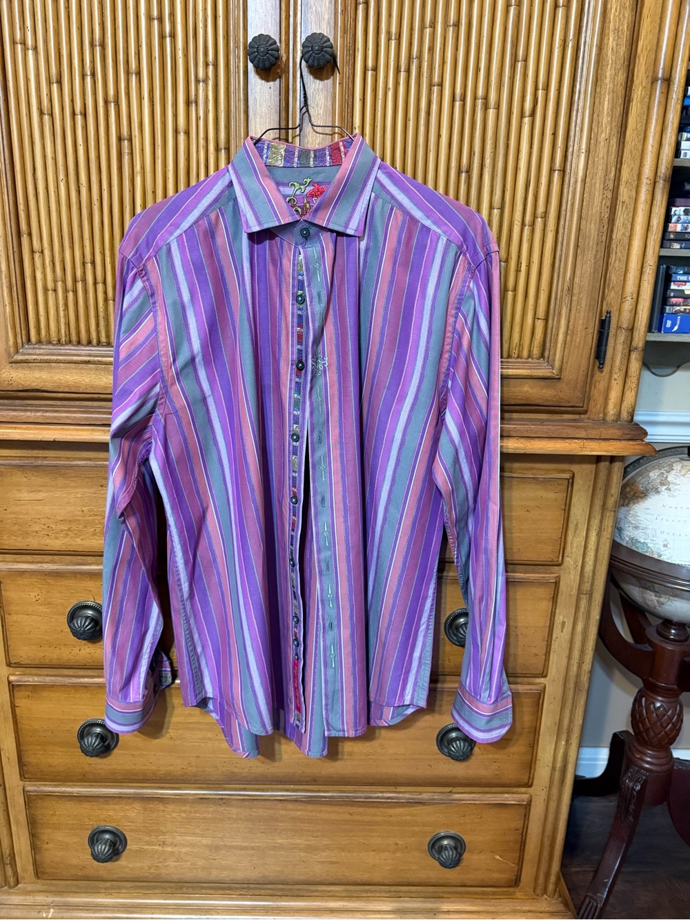 Robert Graham Purple & Pink Striped Long-Sleeve Button-Up Shirt